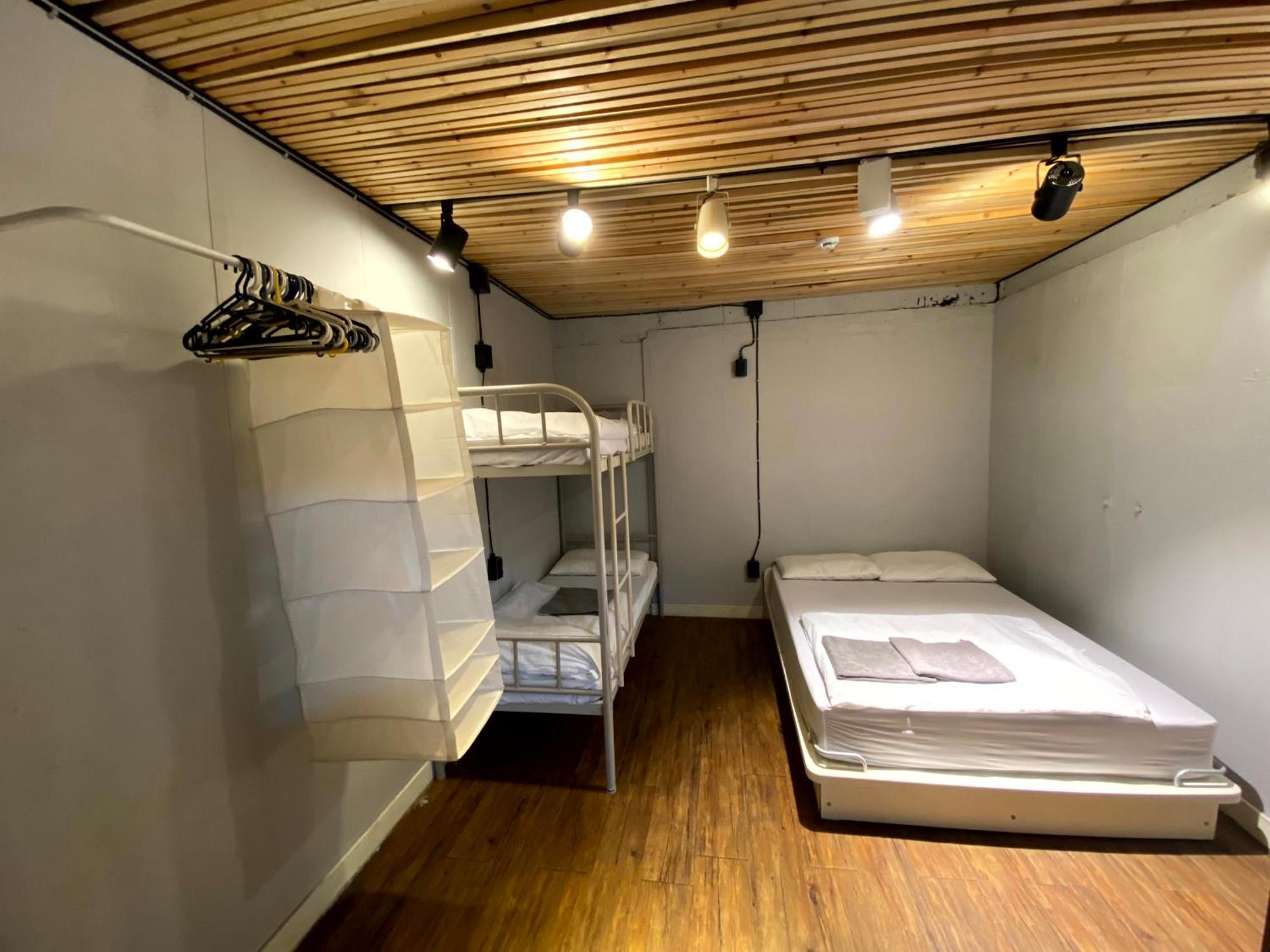 Itaewon Inn Seul Oda fotoğraf